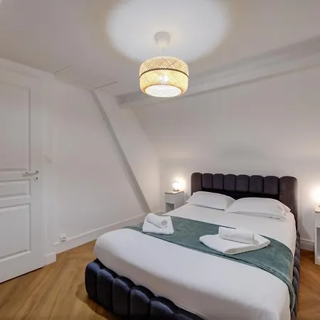 Michelet - Jacuzzi - Sauna - Hyper Center Villa *