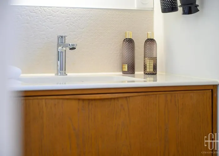 Michelet - Jacuzzi - Sauna - Hyper Center * Тур