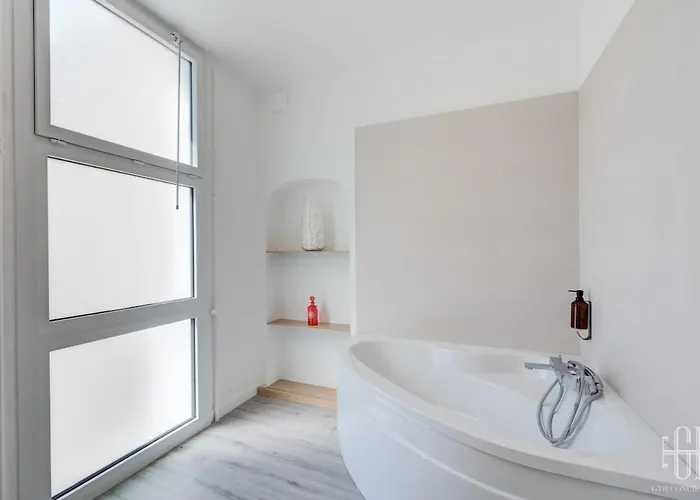 Вилла Michelet - Jacuzzi - Sauna - Hyper Center *