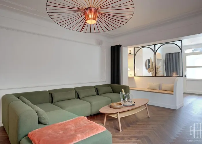 Michelet - Jacuzzi - Sauna - Hyper Center Тур