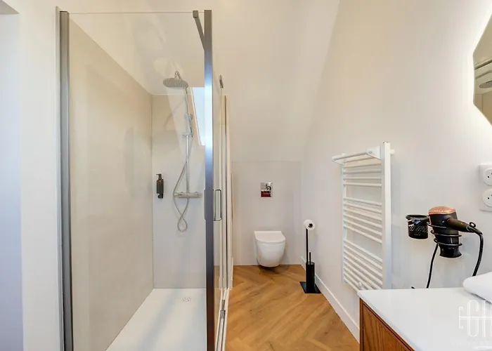 Michelet - Jacuzzi - Sauna - Hyper Center Тур