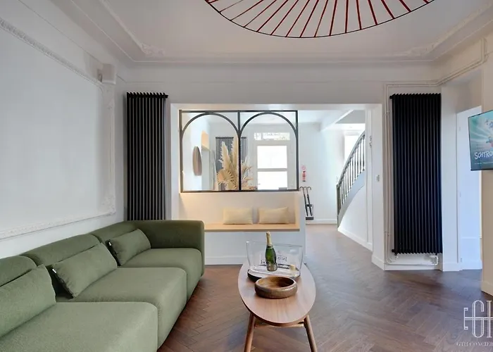 Michelet - Jacuzzi - Sauna - Hyper Center Villa *